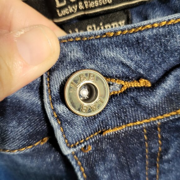 Sold - Picture 6 of 7